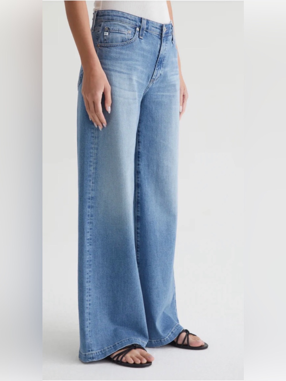 NWT AG Stella Low Slung Palazzo jeans. Size 27, Japanese denim